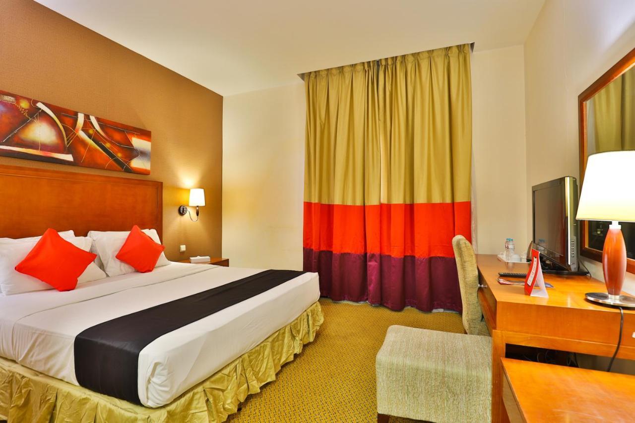Hotel مينا بلازا الطائف Mena Plaza Taif Exterior foto